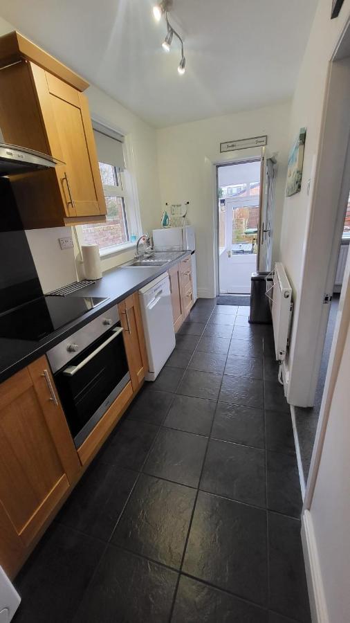 Stay - At Southport Holiday Home - Sleeps 6 Екстер'єр фото